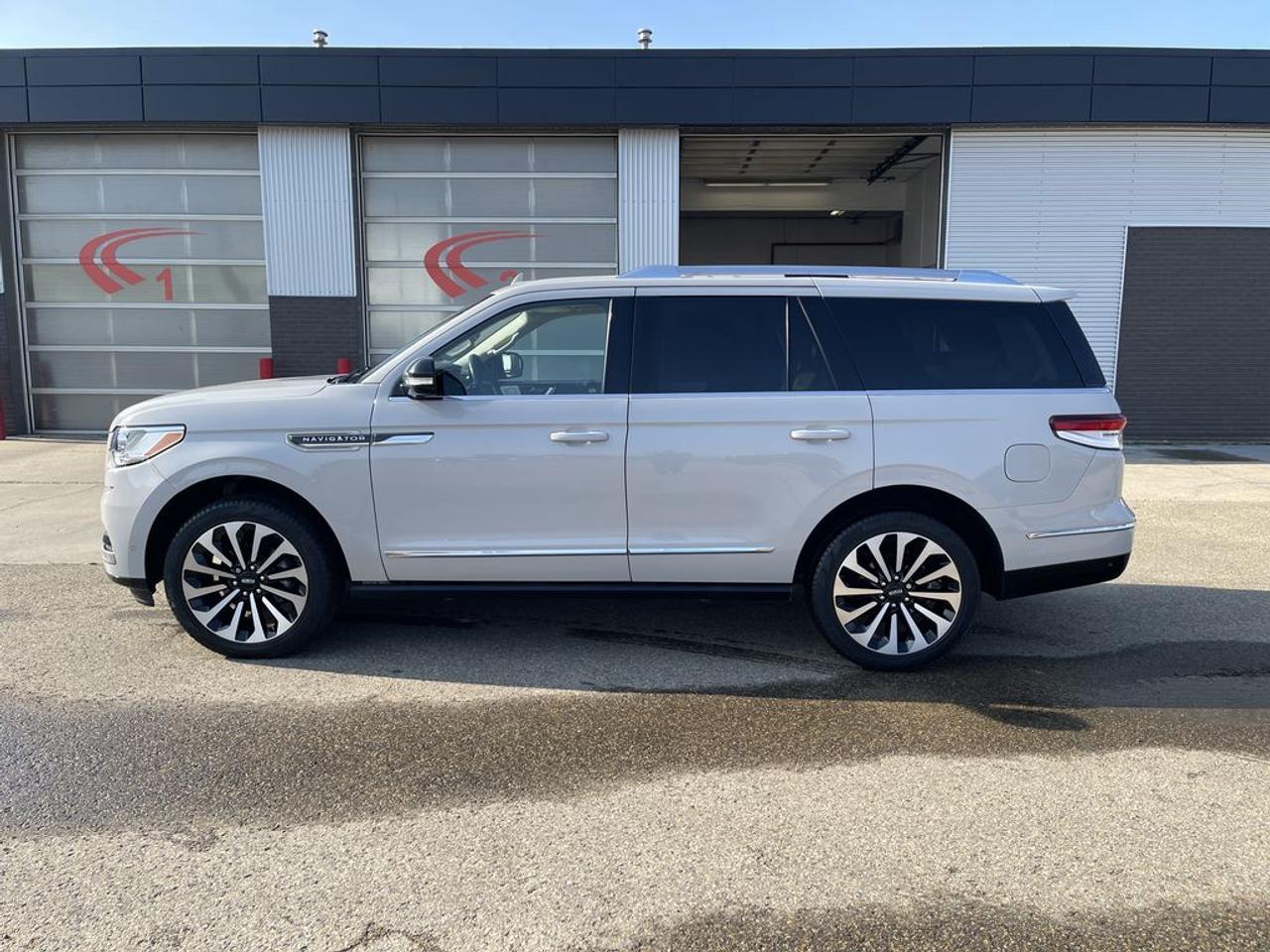2022 Lincoln Navigator