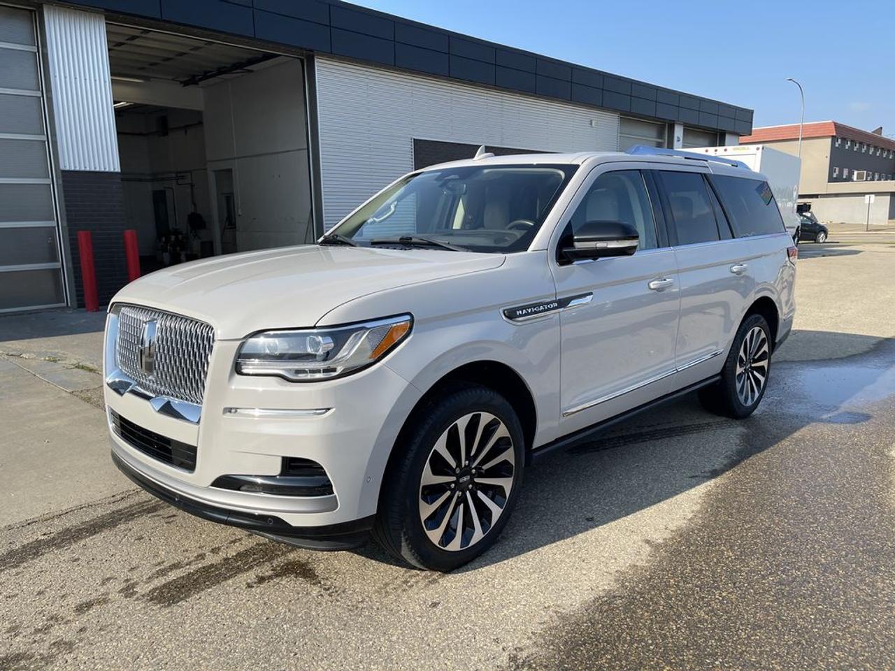 2022 Lincoln Navigator Reserve Photo1