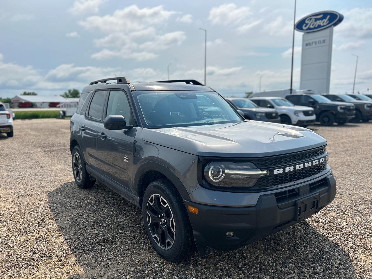 2026 Ford Bronco Sport OUTER BANKS 4x4 300A Photo2