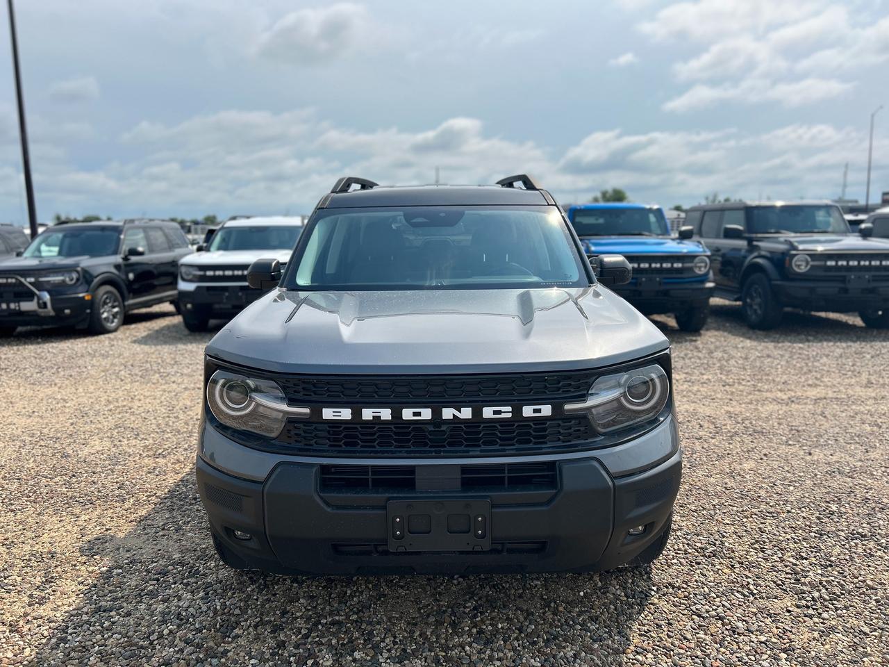 2026 Ford Bronco Sport OUTER BANKS 4x4 300A Photo