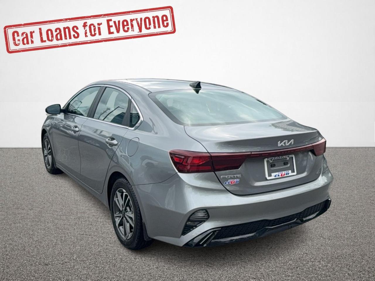 2023 Kia Forte EX