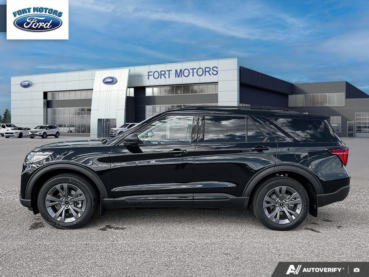 2026 Ford Explorer Active Photo2