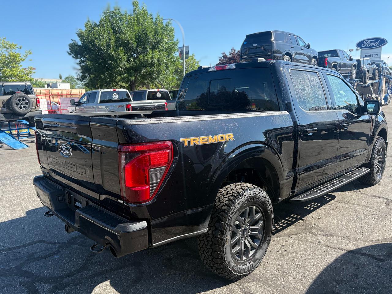 2026 Ford F-150 Tremor Photo4