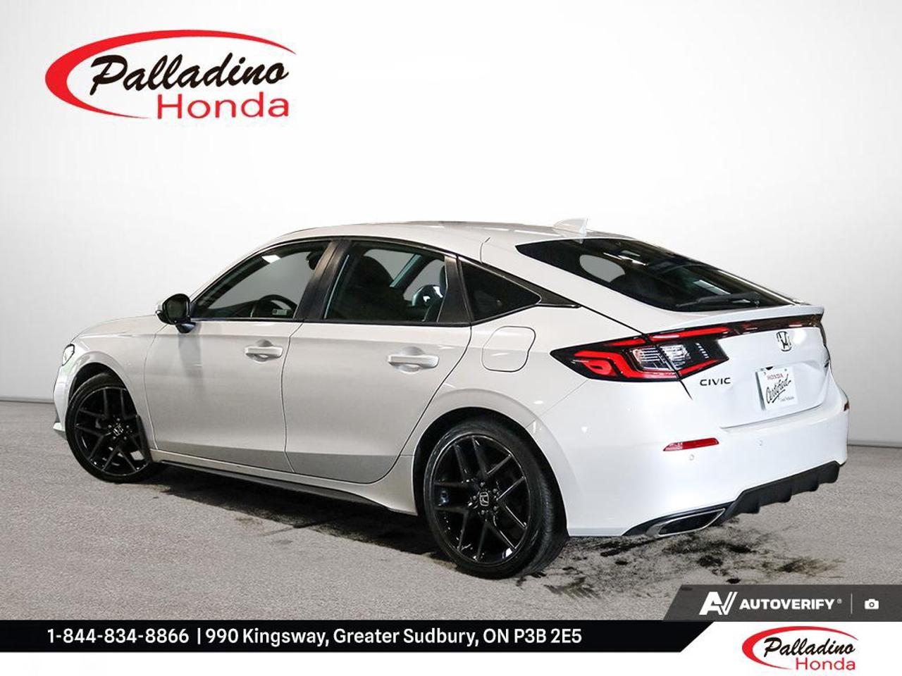 2023 Honda Civic Hatchback Sport Touring Photo