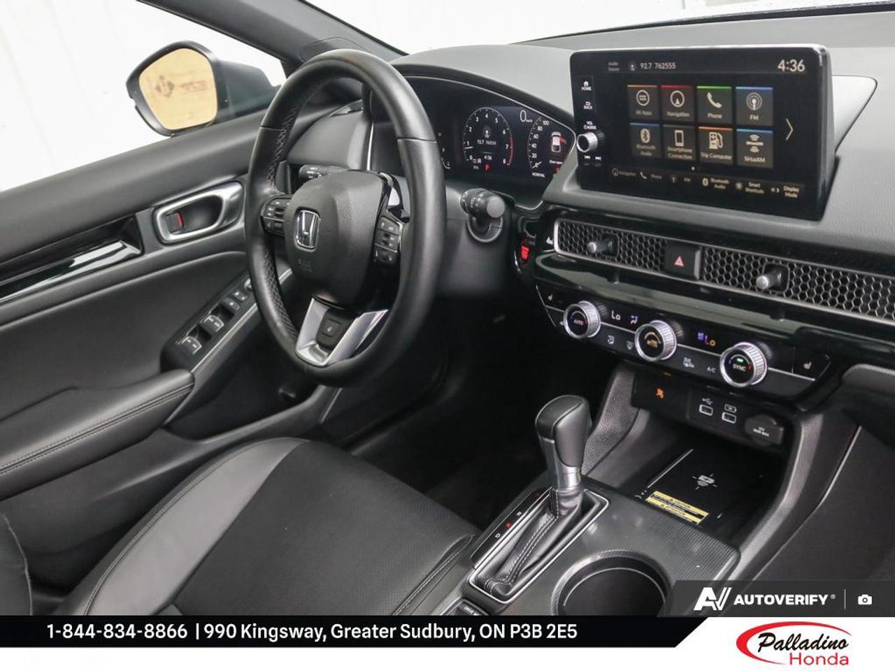 2023 Honda Civic Hatchback Sport Touring Photo