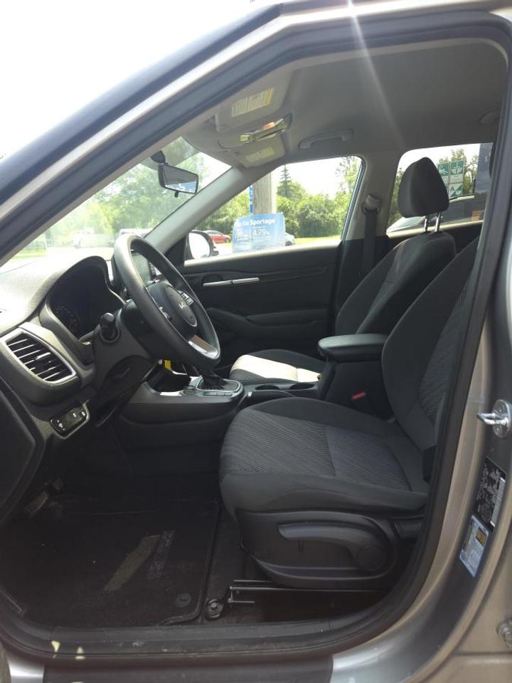 2023 Kia Seltos LX AWD Photo