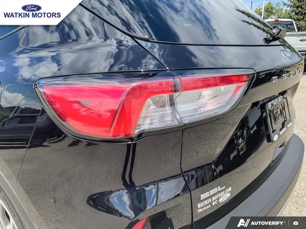 2021 Ford Escape SEL AWD Photo13
