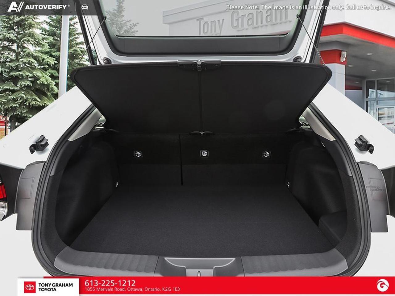 2026 Toyota Prius XLE Photo