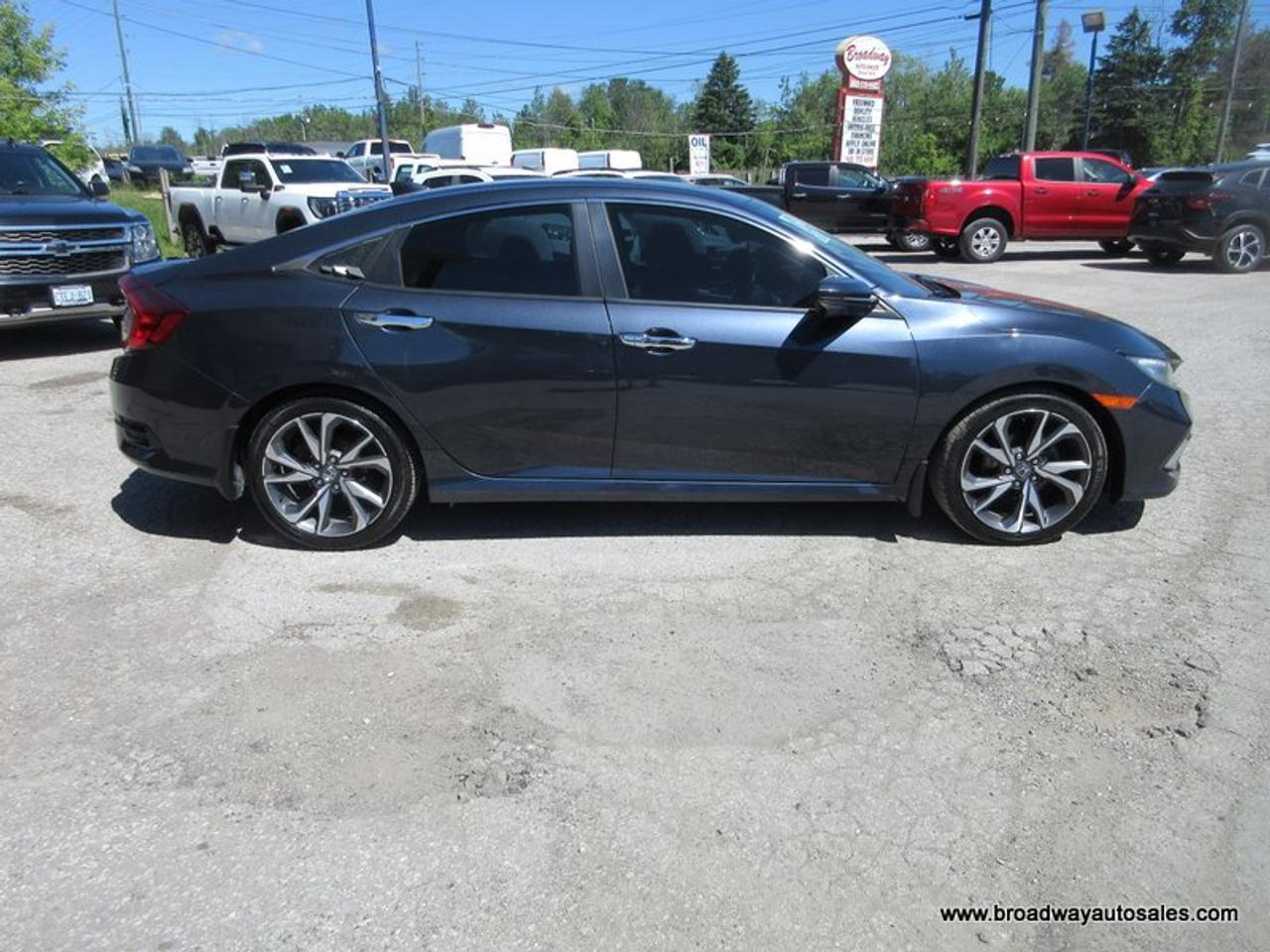 2020 Honda Civic LOADED TOURING-VERSION 5 PASSENGER 1.5L - TURBO.. NAVIGATION.. POWER SUNROOF.. LEATHER.. HEATED SEATS.. ECON-MODE-PACKAGE.. BACK-UP CAMERA.. Photo