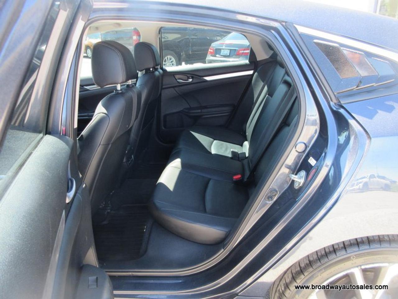 2020 Honda Civic LOADED TOURING-VERSION 5 PASSENGER 1.5L - TURBO.. NAVIGATION.. POWER SUNROOF.. LEATHER.. HEATED SEATS.. ECON-MODE-PACKAGE.. BACK-UP CAMERA.. Photo