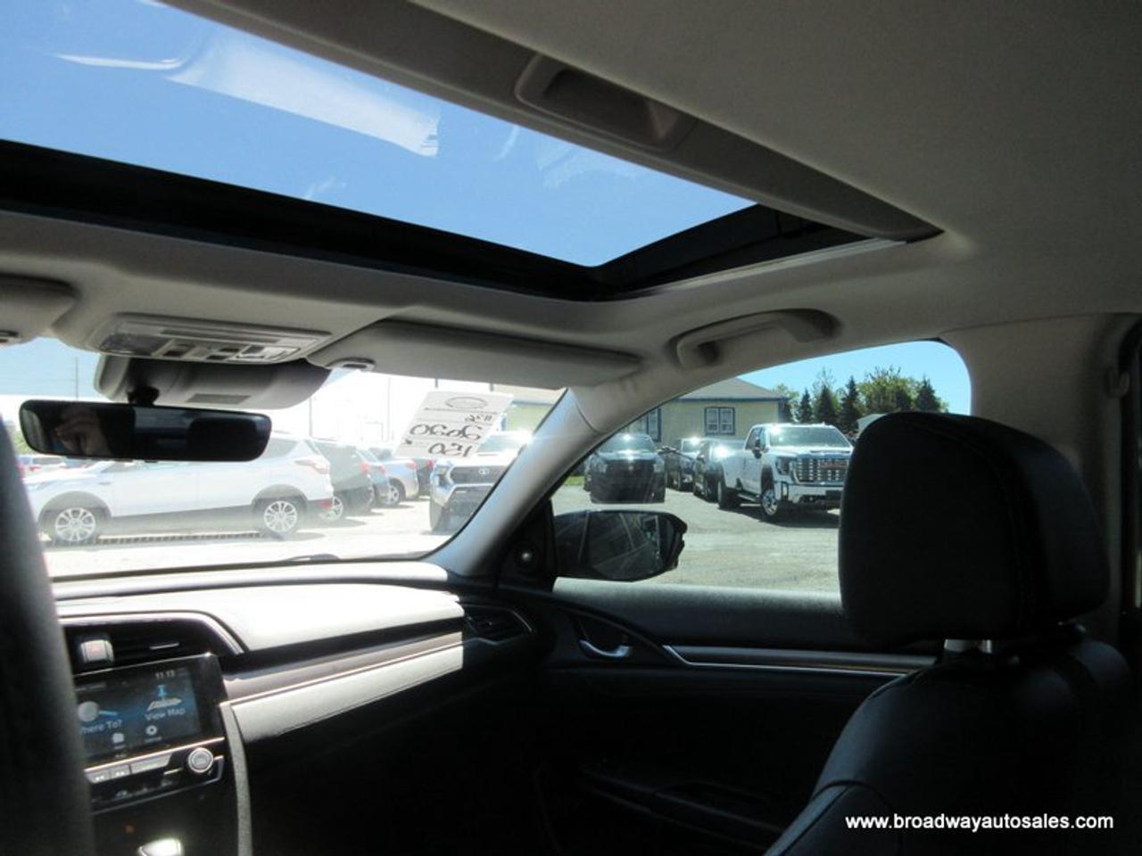 2020 Honda Civic LOADED TOURING-VERSION 5 PASSENGER 1.5L - TURBO.. NAVIGATION.. POWER SUNROOF.. LEATHER.. HEATED SEATS.. ECON-MODE-PACKAGE.. BACK-UP CAMERA.. Photo