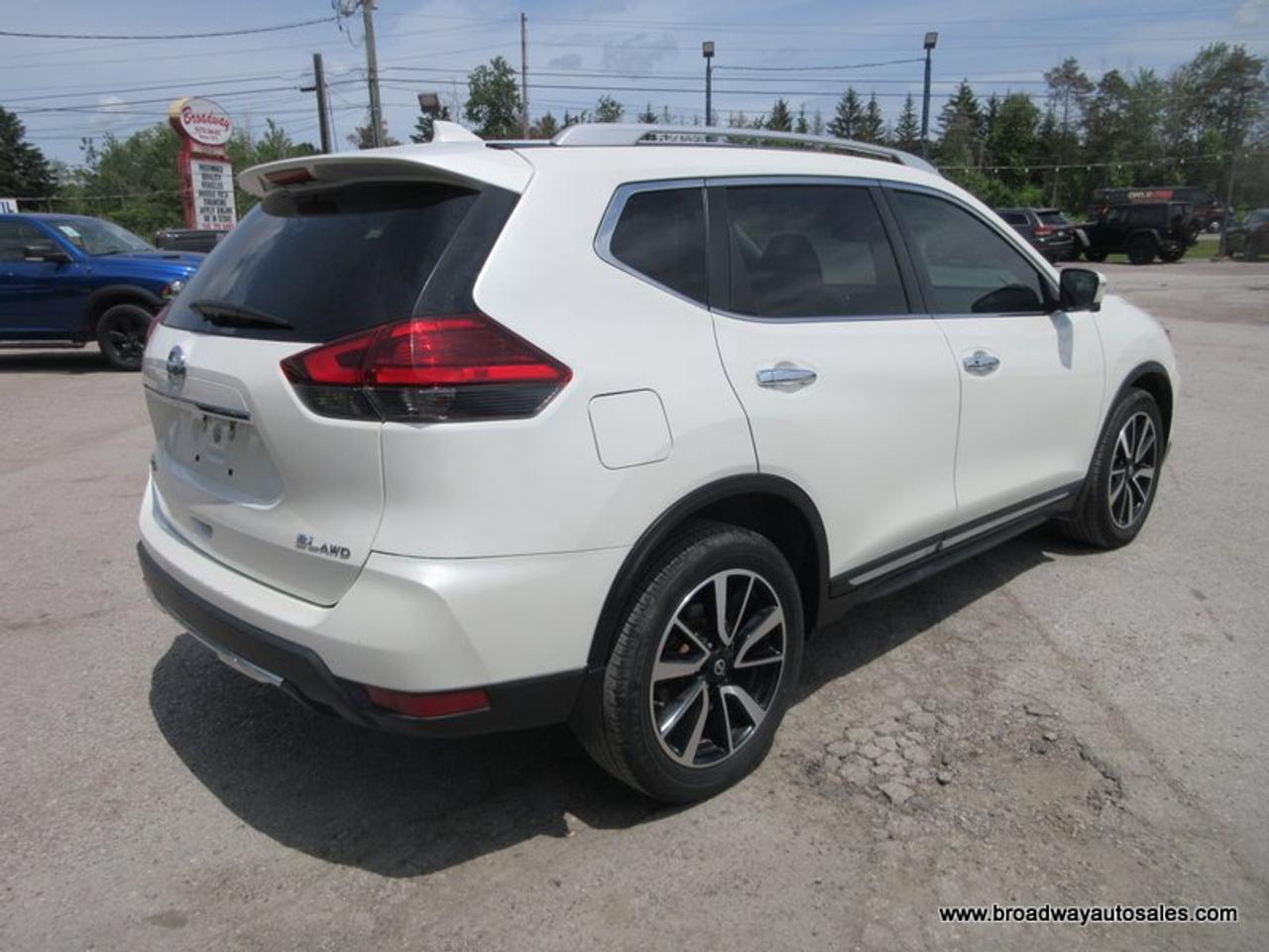 2017 Nissan Rogue ALL-WHEEL DRIVE SL-PACKAGE 5 PASSENGER 2.5L - DOHC.. NAVIGATION.. PANORAMIC SUNROOF.. LEATHER.. HEATED SEATS & WHEEL.. BACK-UP CAMERA.. Photo
