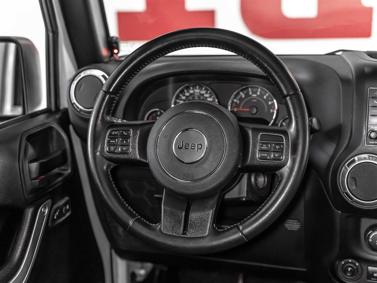 2018 Jeep Wrangler Unlimited Sahara|Accident Free|One Owner|Ontario Vehicle Photo4