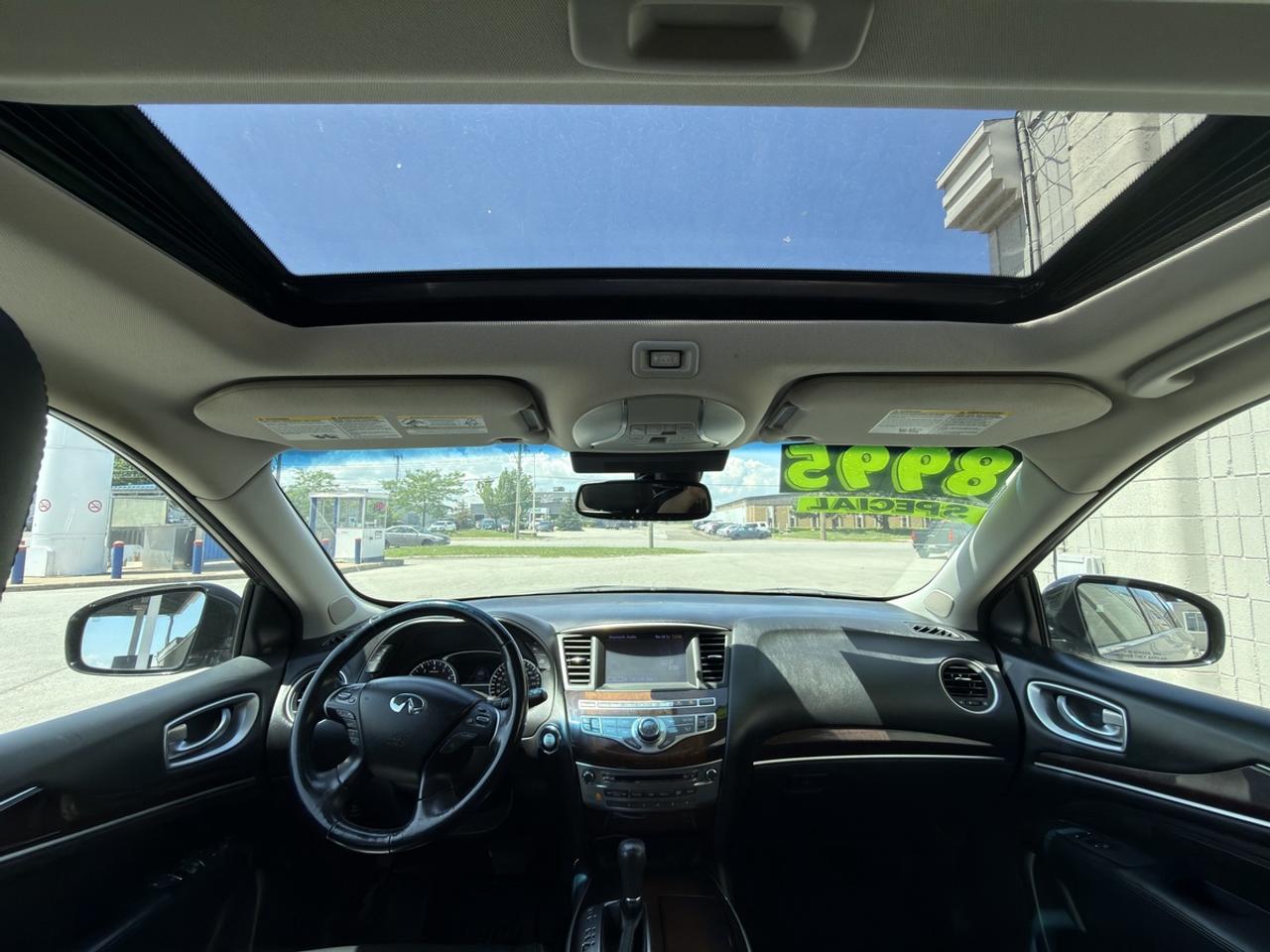 2015 Infiniti QX60 - NO ACCIDENTS - ONE OWNER Photo