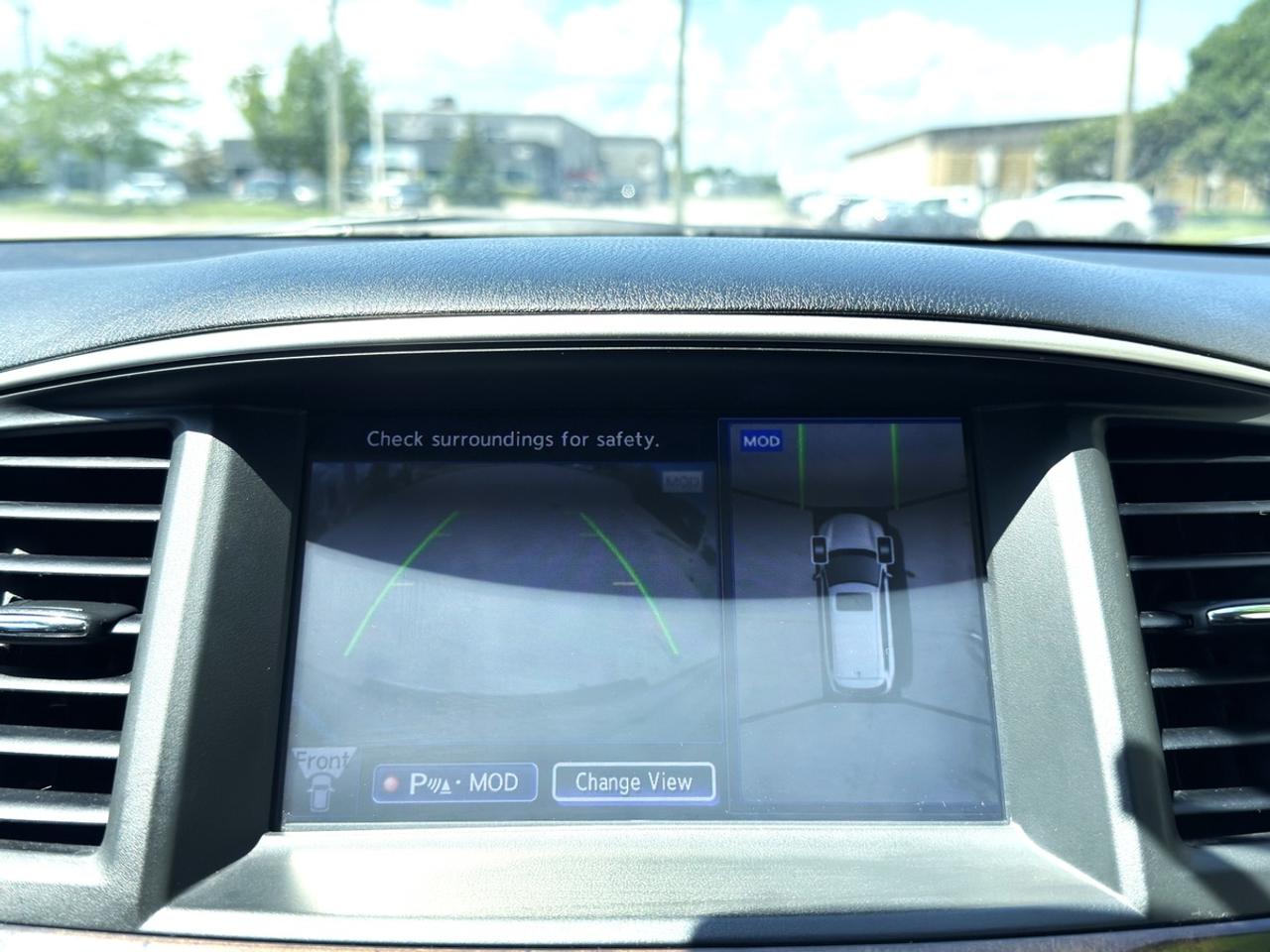 2015 Infiniti QX60 - NO ACCIDENTS - ONE OWNER Photo