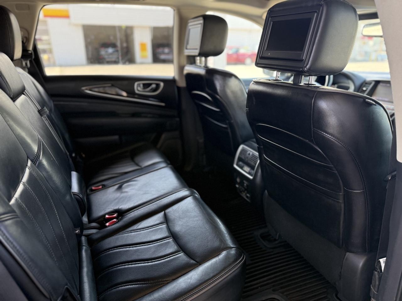 2015 Infiniti QX60 - NO ACCIDENTS - ONE OWNER Photo