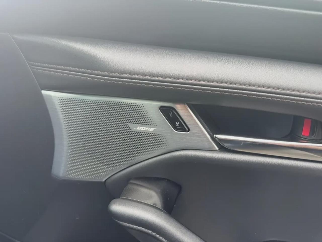 2021 Mazda MAZDA3 GT AWD Photo