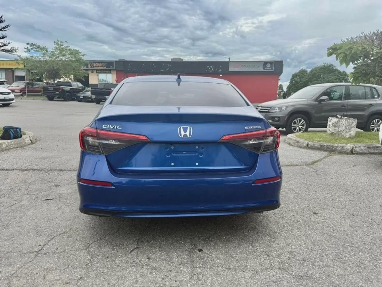 2024 Honda Civic Touring Photo