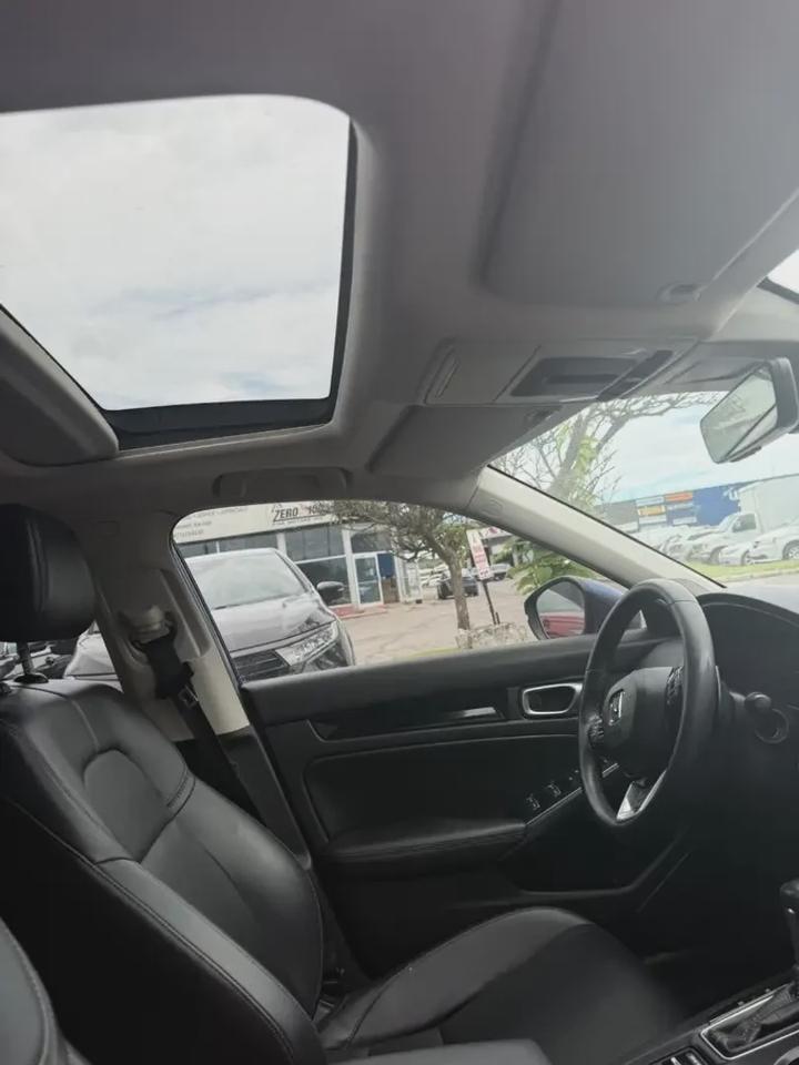 2024 Honda Civic Touring Photo
