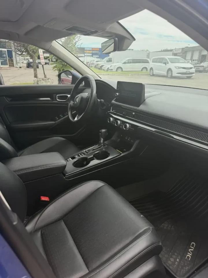 2024 Honda Civic Touring Photo