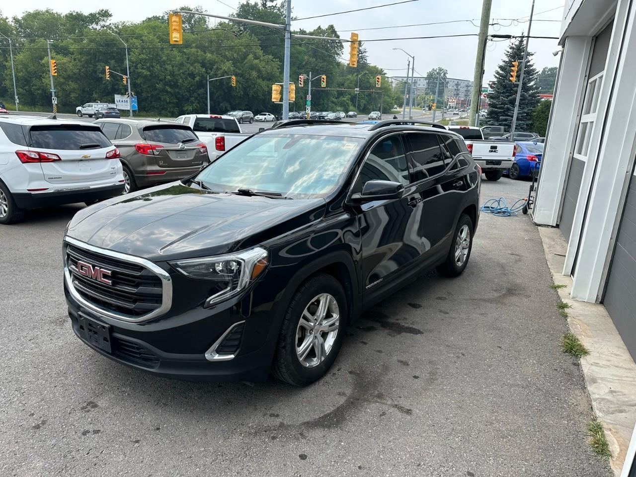 2018 GMC Terrain SLE Photo3