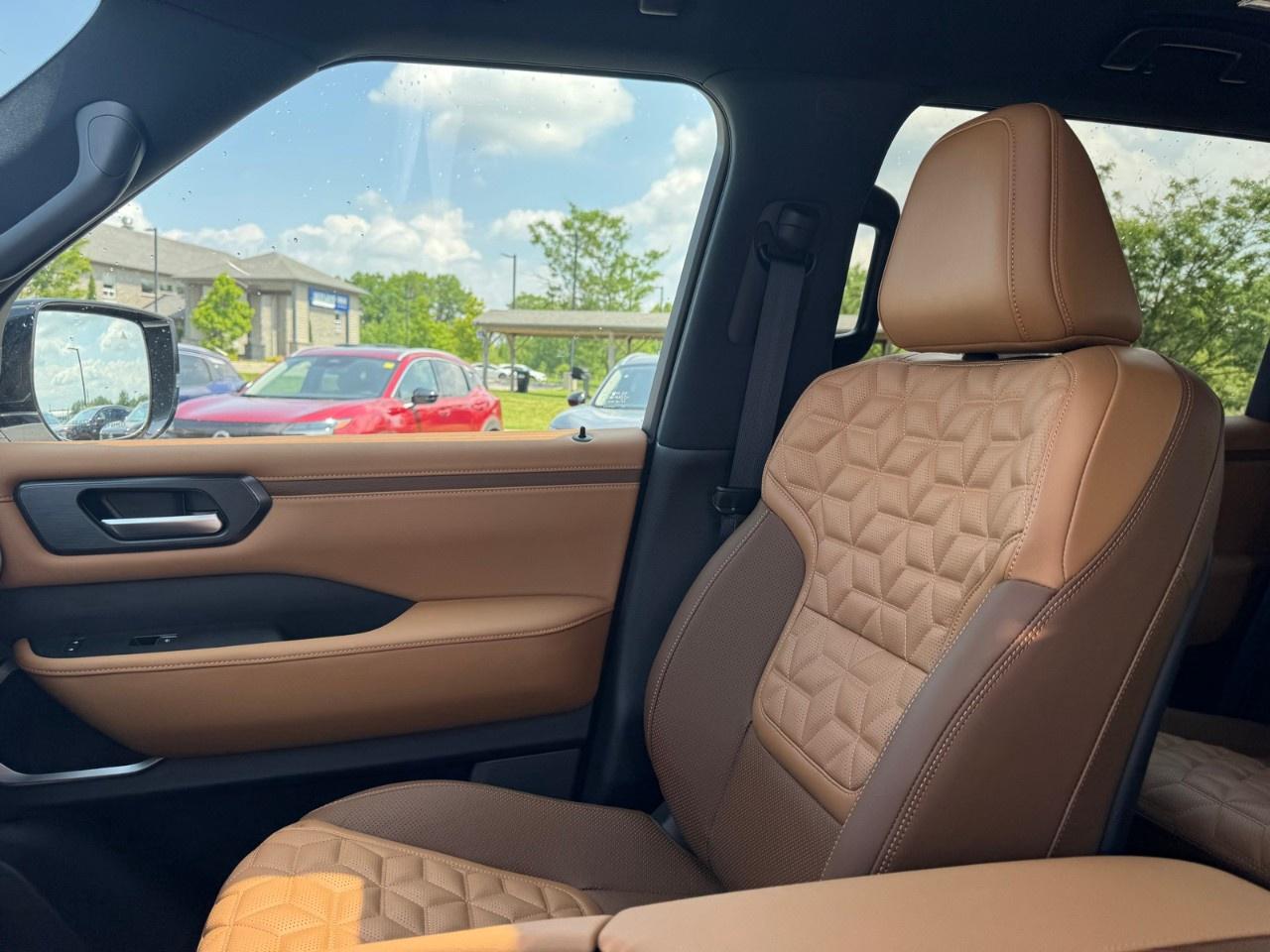 2026 Nissan Armada 4x4 Platinum Reserve Photo