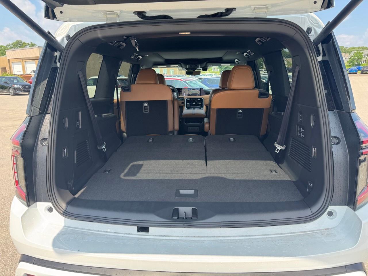 2026 Nissan Armada 4x4 Platinum Reserve Photo