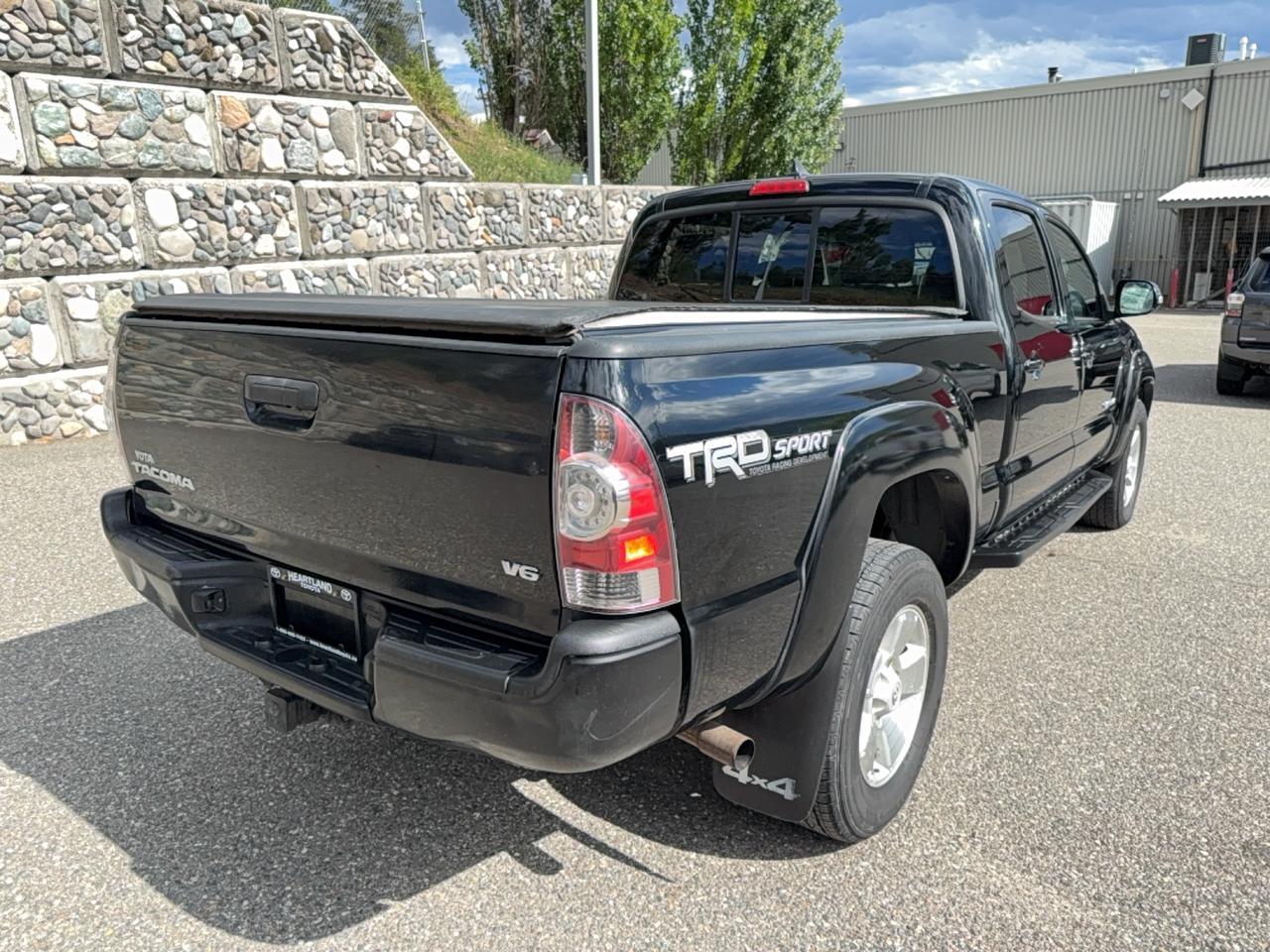 2014 Toyota Tacoma Doublecab LG BD TRD Sport Premium Photo