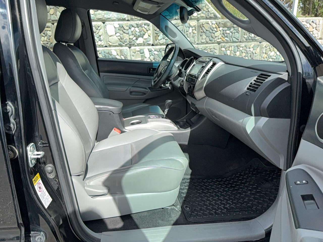 2014 Toyota Tacoma Doublecab LG BD TRD Sport Premium Photo