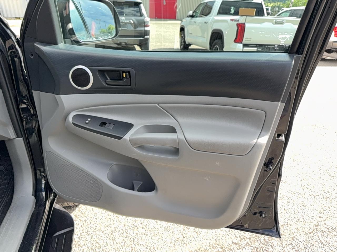 2014 Toyota Tacoma Doublecab LG BD TRD Sport Premium Photo