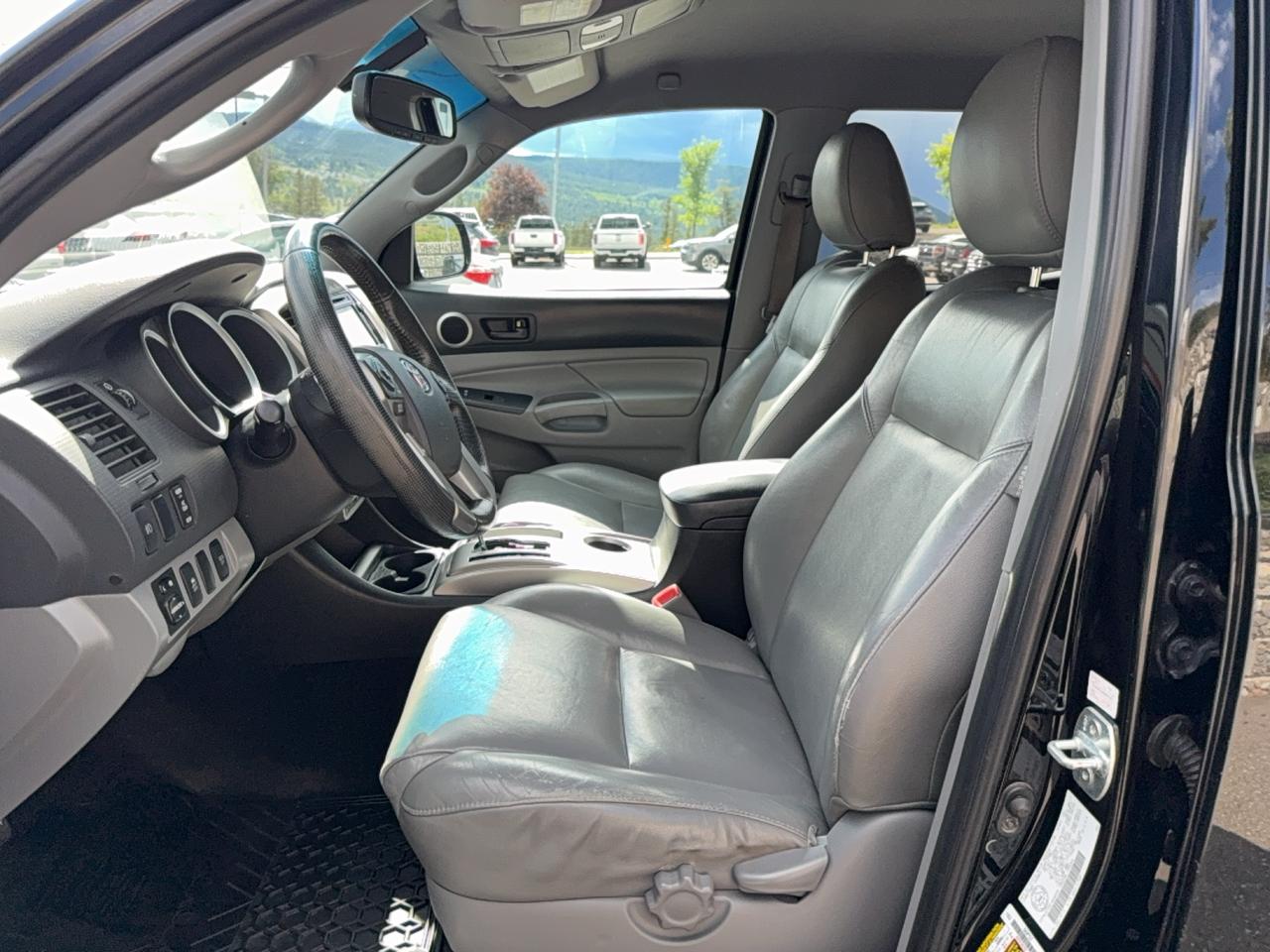 2014 Toyota Tacoma Doublecab LG BD TRD Sport Premium Photo