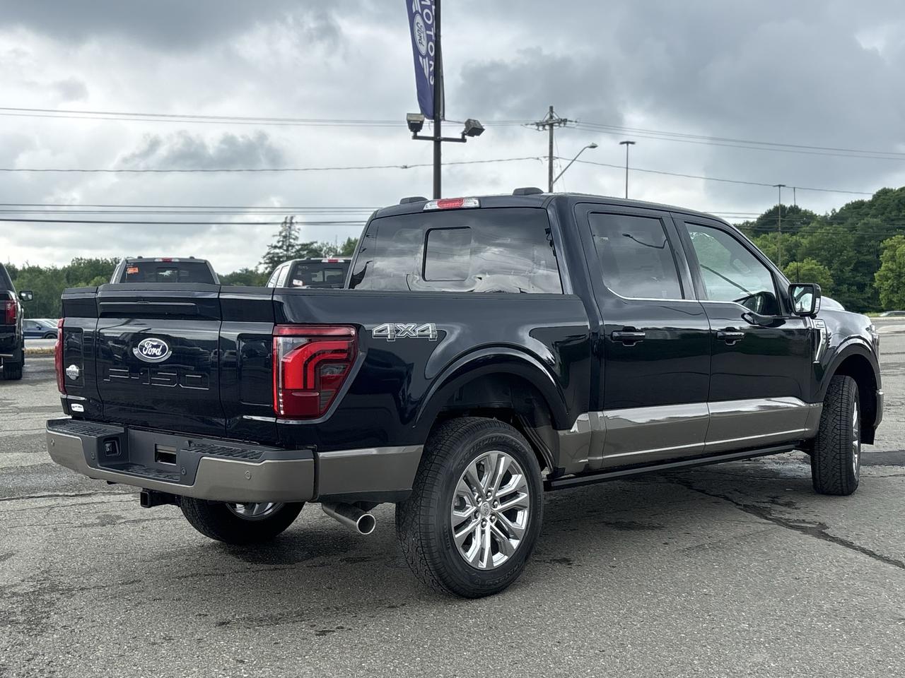2026 Ford F-150 King Ranch 4WD SuperCrew 5.5' Box Photo3