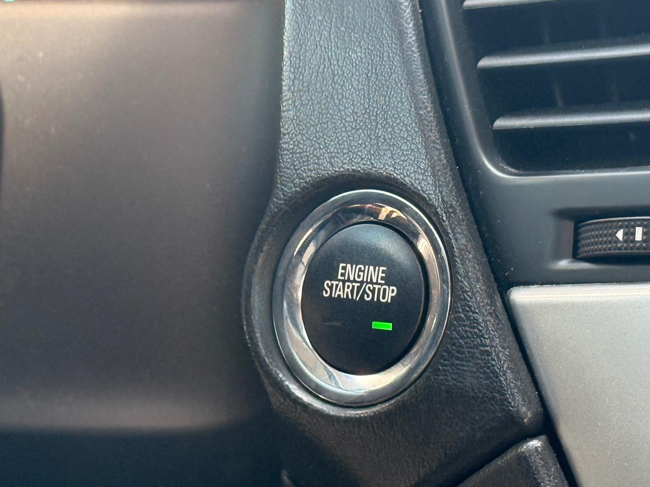 2019 Chevrolet Suburban Premier Photo