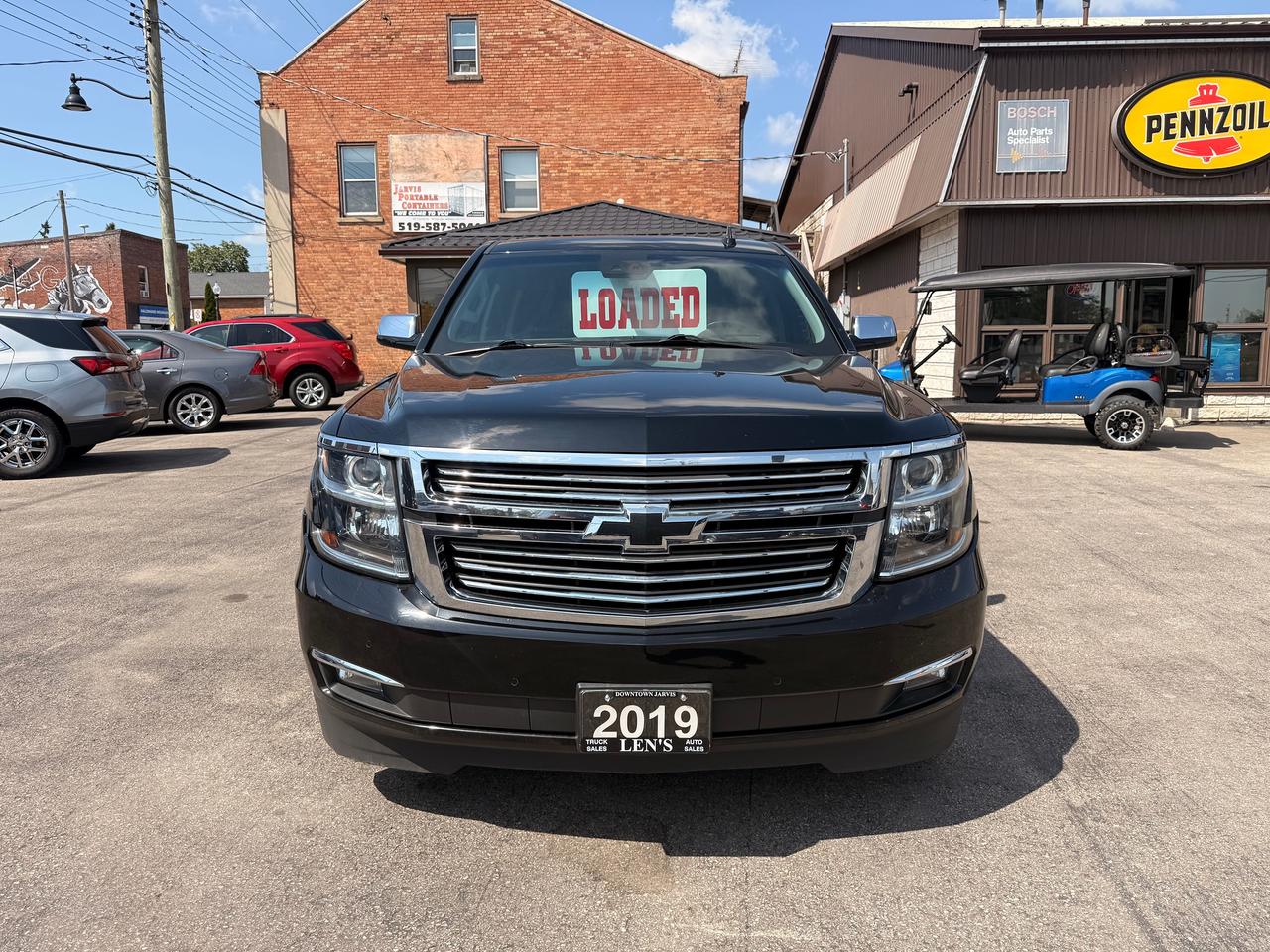 2019 Chevrolet Suburban Premier Photo