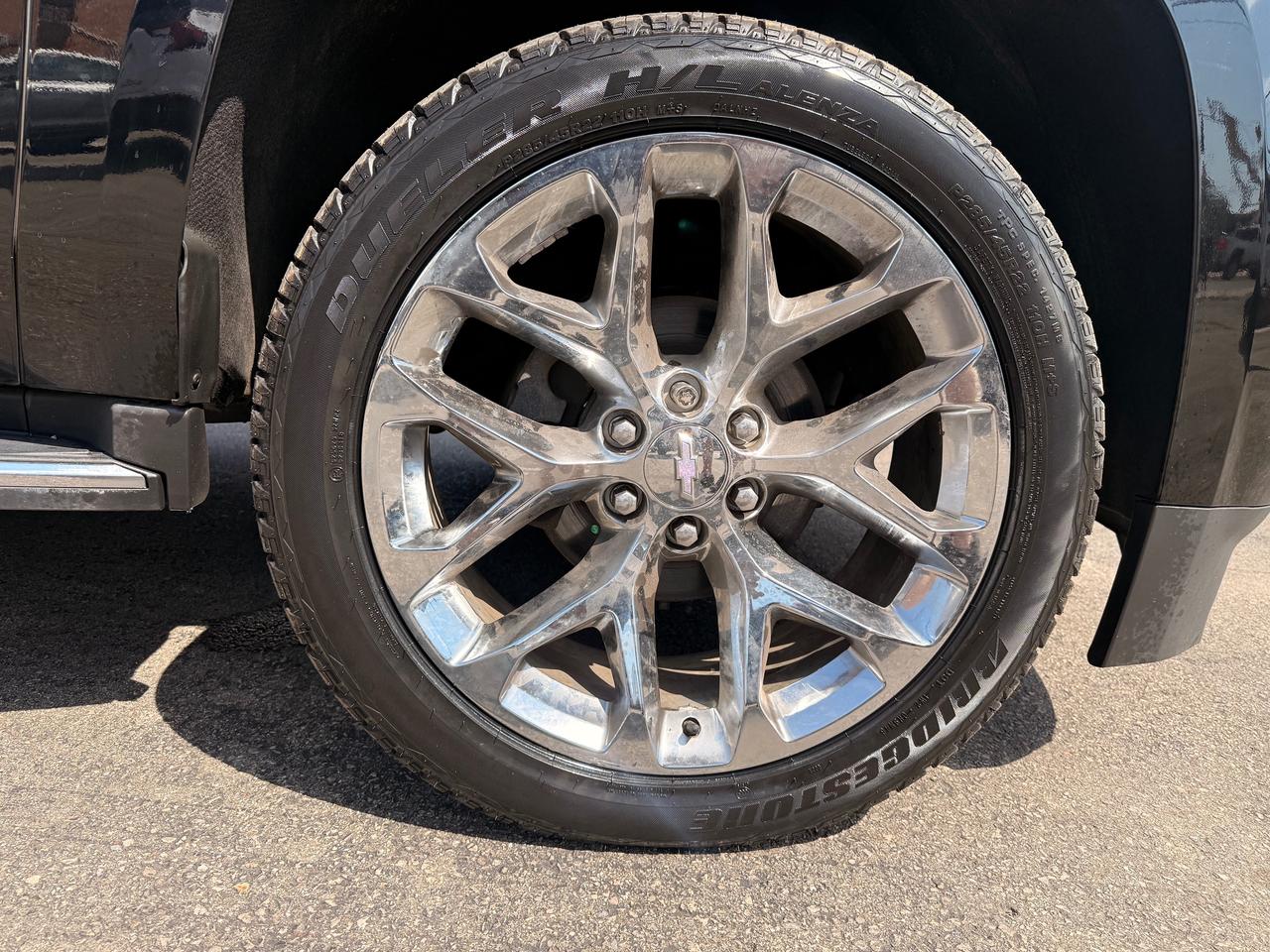 2019 Chevrolet Suburban Premier Photo