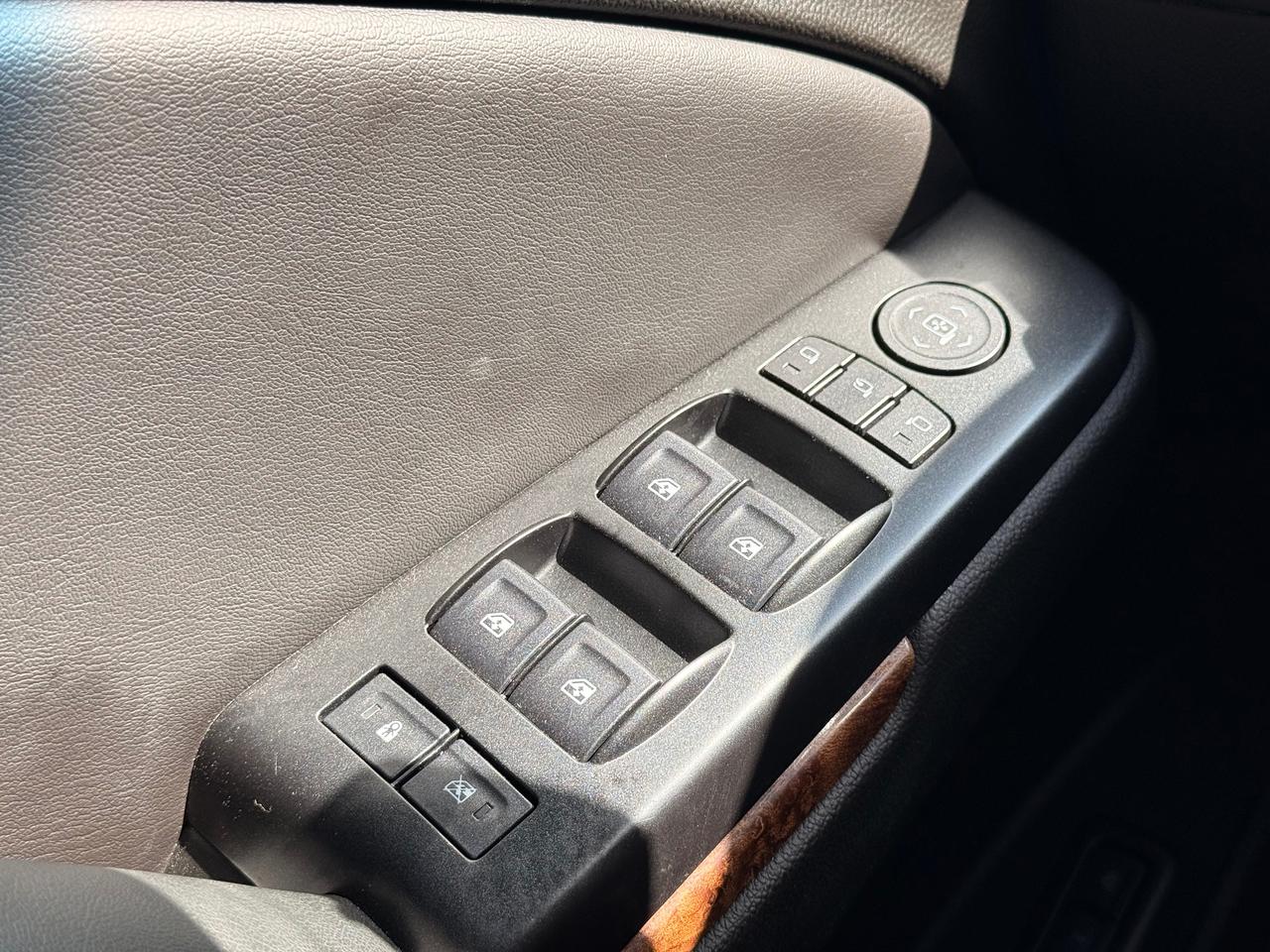 2019 Chevrolet Suburban Premier Photo