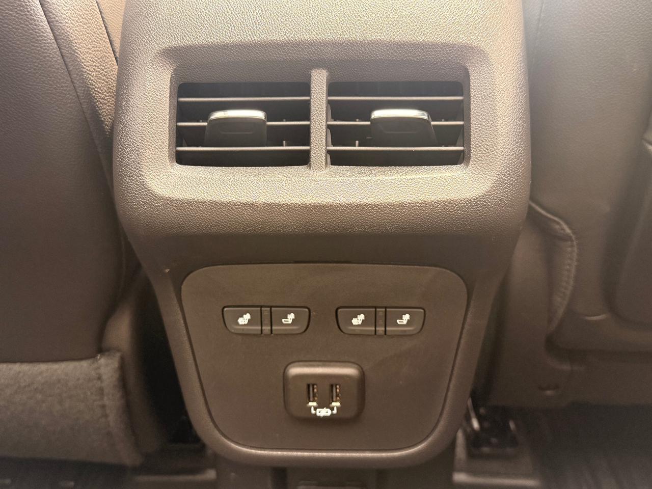 2024 GMC Terrain Denali Photo