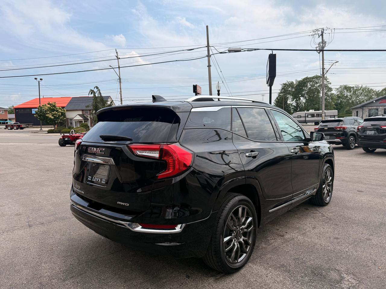 2024 GMC Terrain Denali Photo