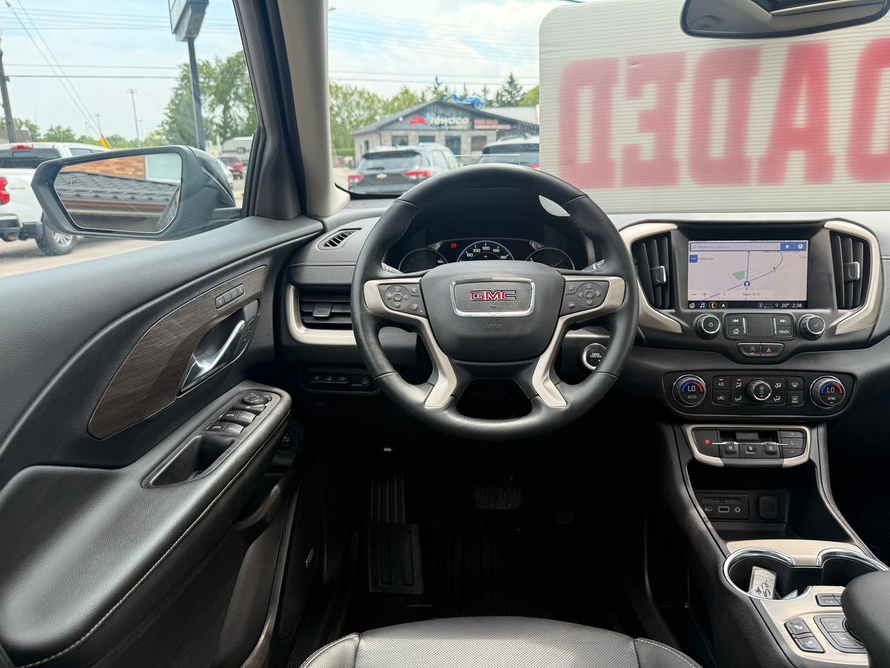 2024 GMC Terrain Denali Photo