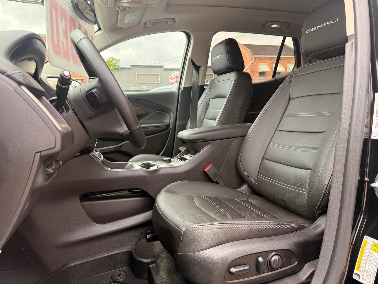 2024 GMC Terrain Denali Photo