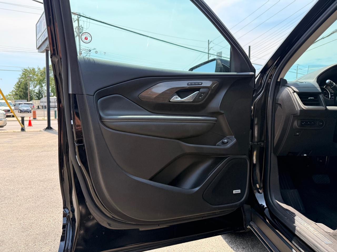2024 GMC Terrain Denali Photo