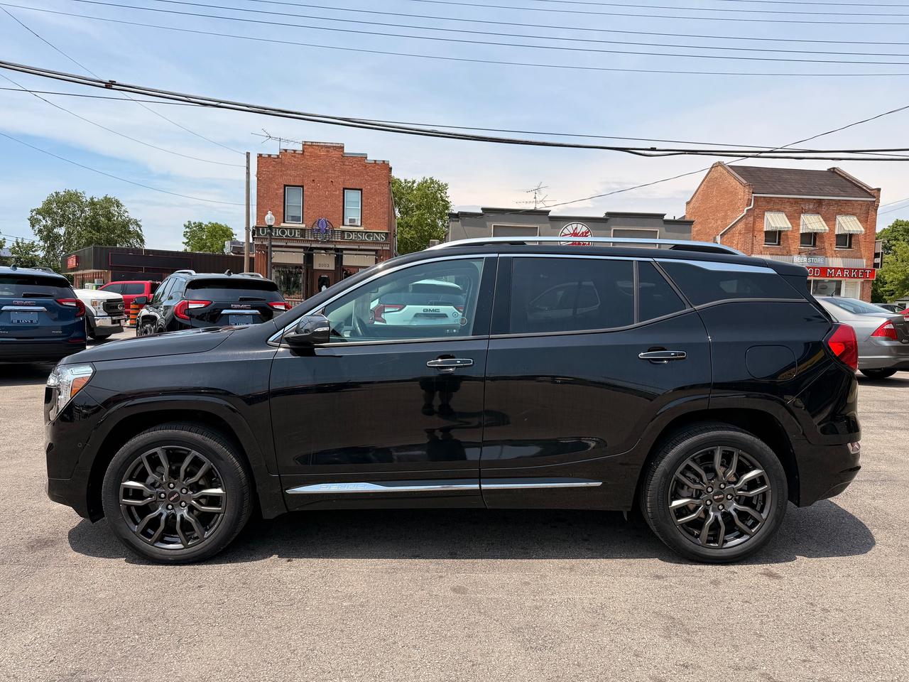 2024 GMC Terrain Denali Photo