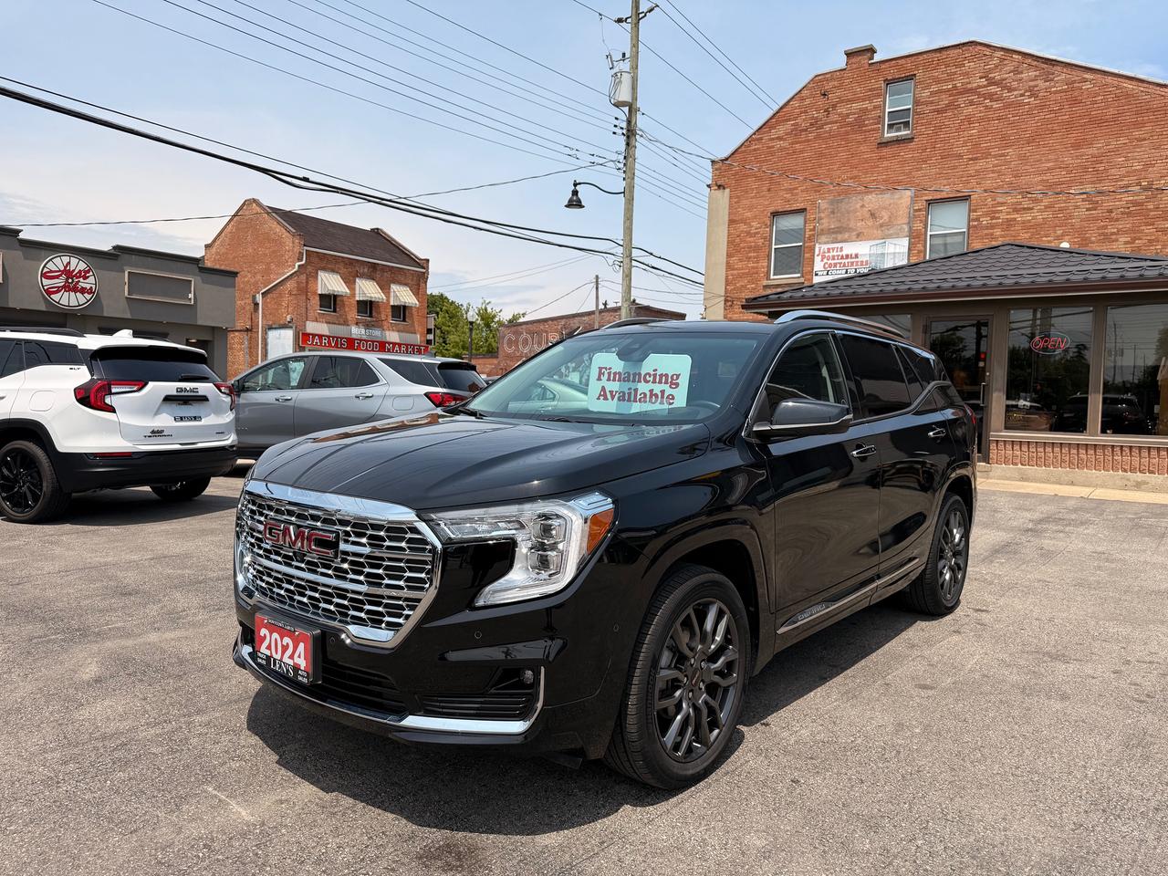 2024 GMC Terrain Denali Photo