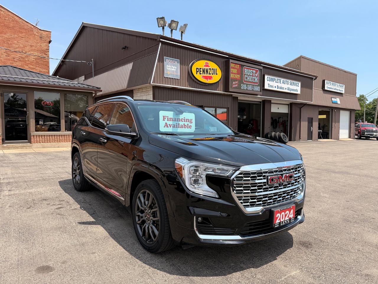 2024 GMC Terrain Denali Photo