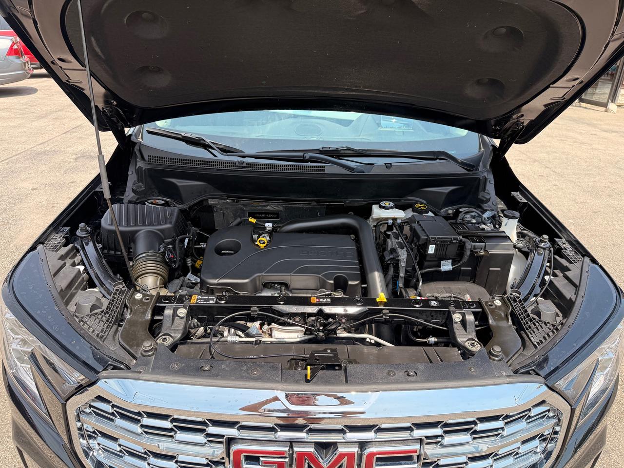 2024 GMC Terrain Denali Photo