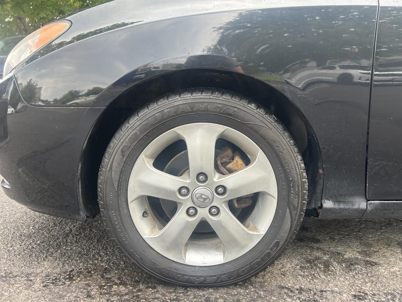 2010 Hyundai Elantra Limited - AUTO, LEATHER, SUNROOF, HEATED SEATS! - Photo #12