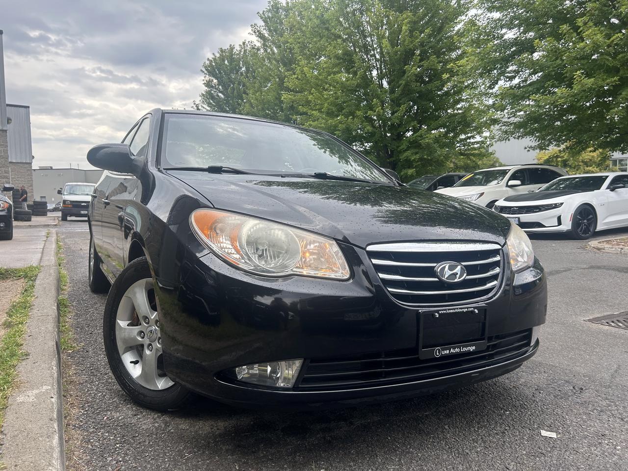 2010 Hyundai Elantra Limited - AUTO, LEATHER, SUNROOF, HEATED SEATS! - Photo #10