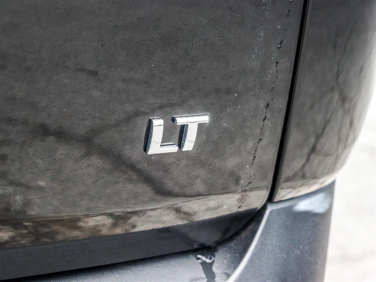 2023 Chevrolet Traverse LT Cloth All-Wheel Drive Photo