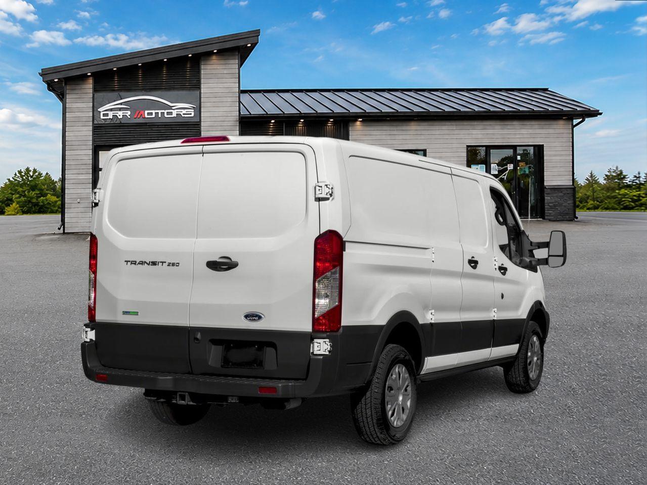 2017 Ford Transit-250 Base w/60/40 Pass-Side Cargo-Doors Low Roof Cargo Van 129.9 in. WB Photo5