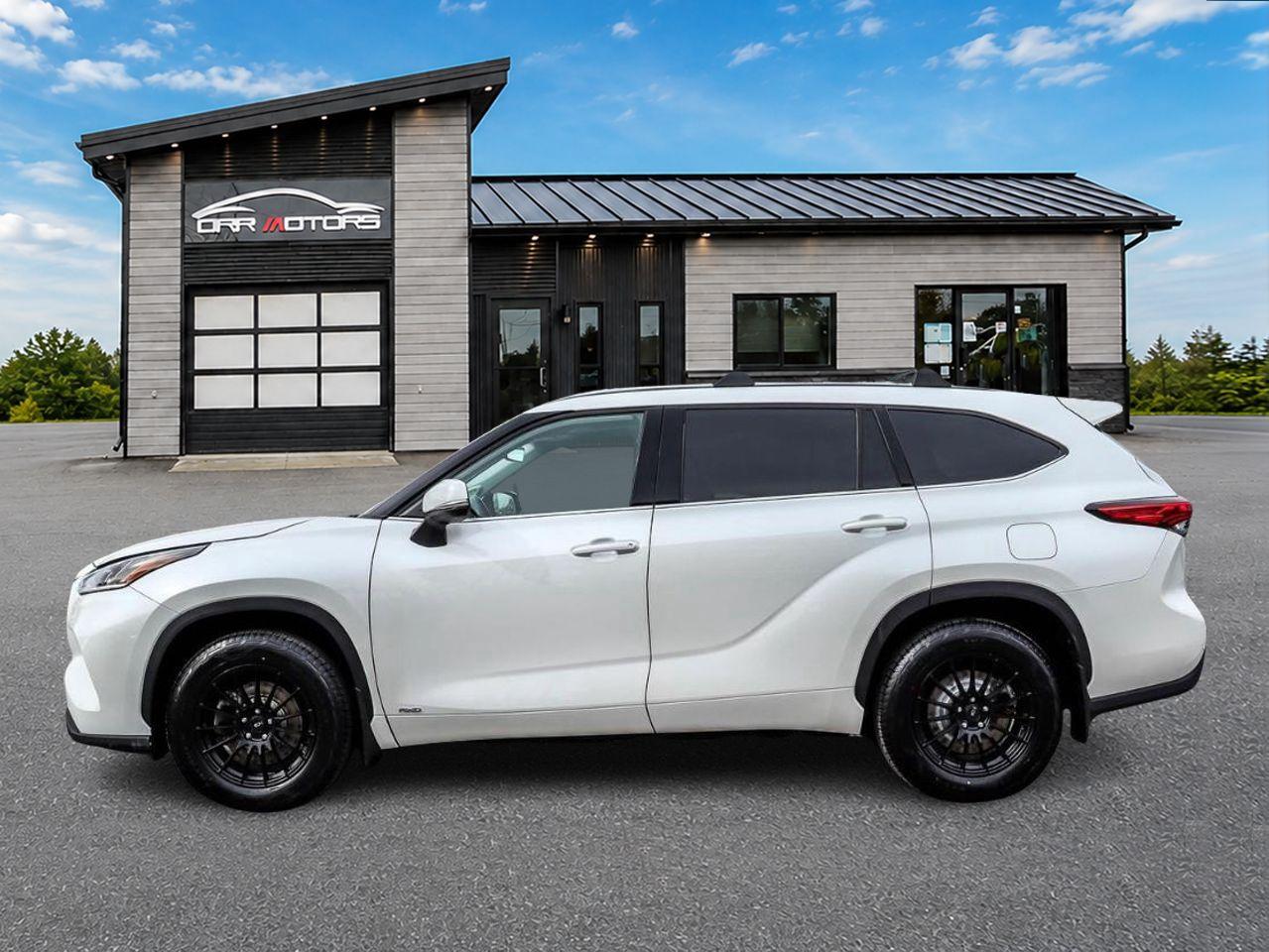 2021 Toyota Highlander Hybrid Limited 4dr All-Wheel Drive Photo4